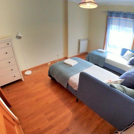 Lisbon 2 Bedroom Apartment With Balcony In Algés Eksteriør billede