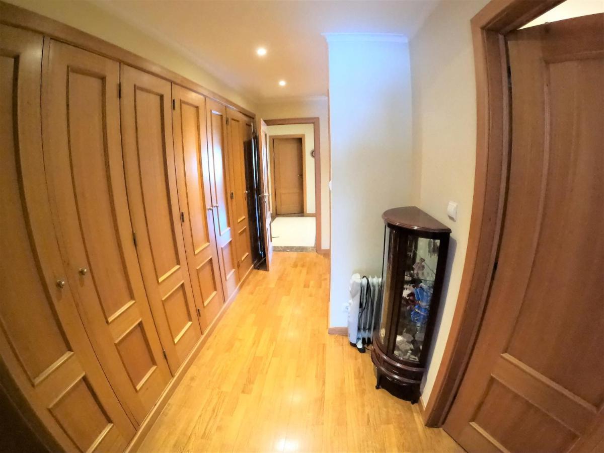 Lisbon 2 Bedroom Apartment With Balcony In Algés Eksteriør billede